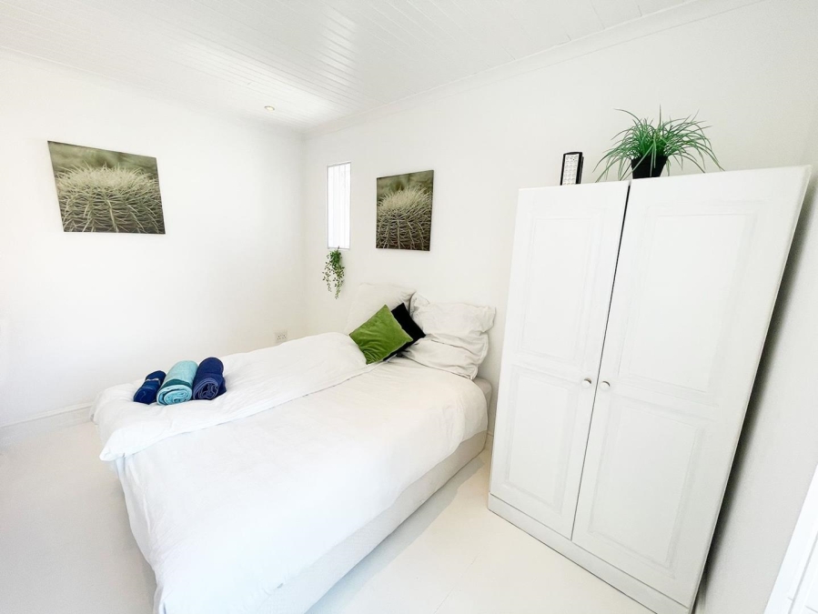 To Let 6 Bedroom Property for Rent in Sea Point Western Cape